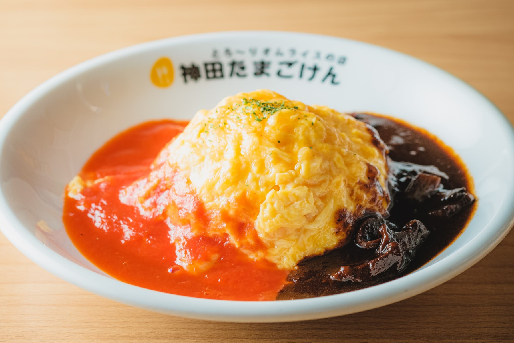 トマト&ハヤシオムライス