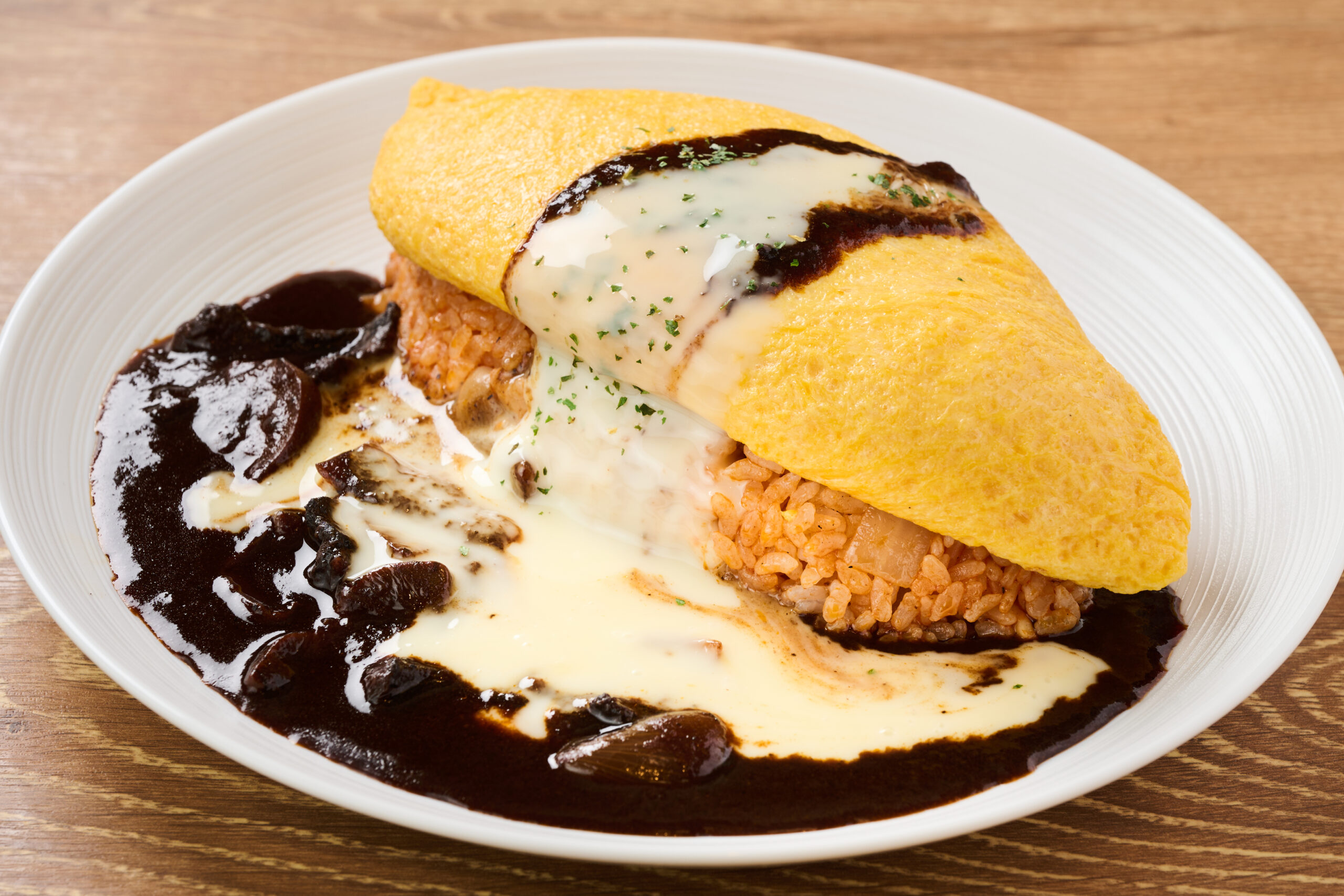 ハヤシ&チーズオムライス（渋谷たまごけん限定）