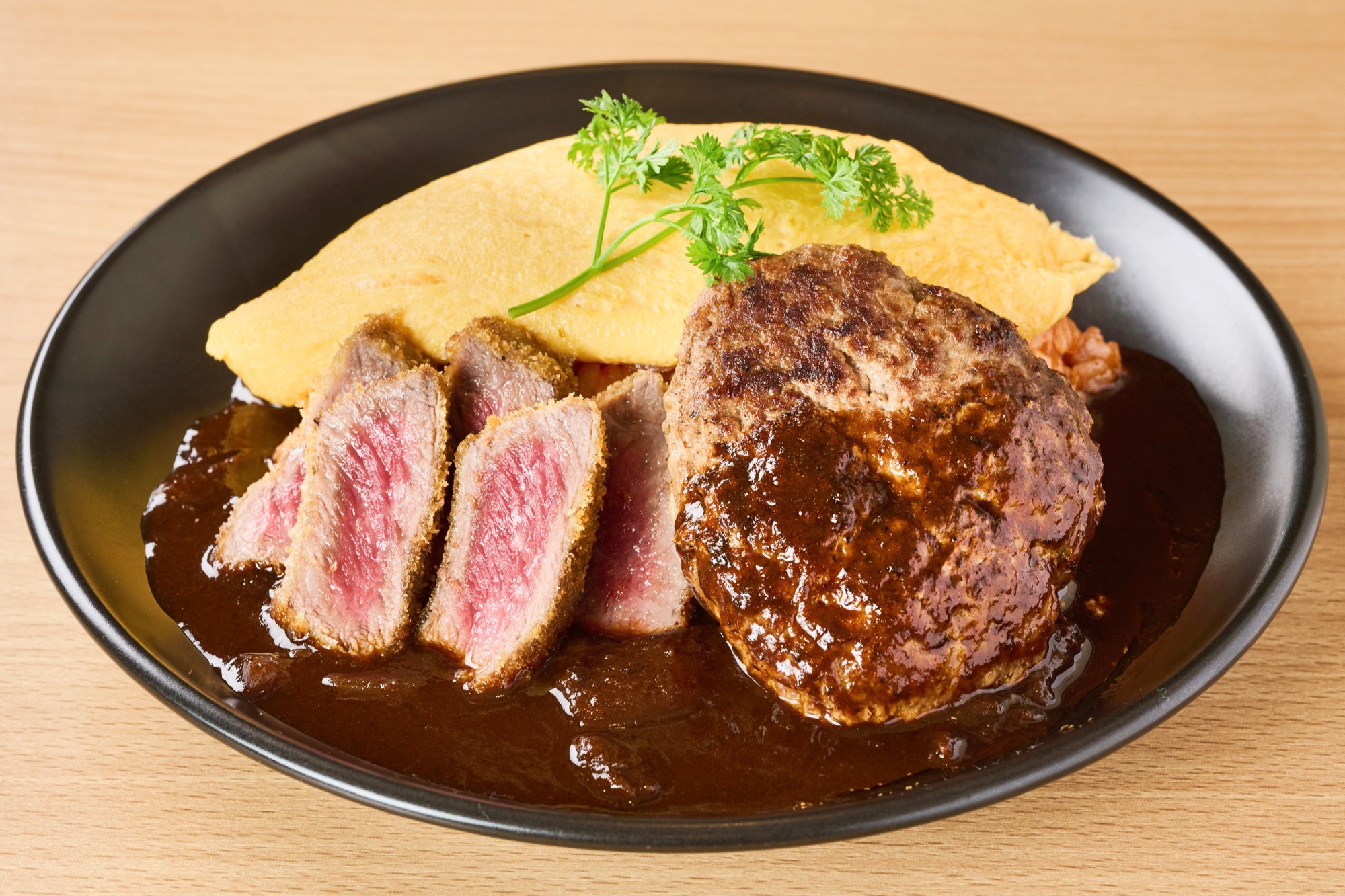 和牛カツ&和牛ハンバーグオムライス